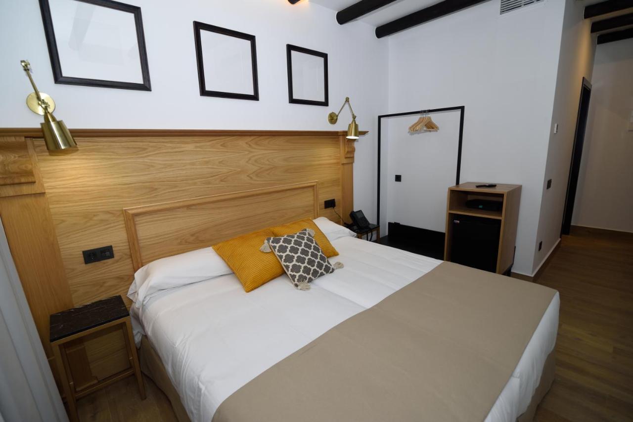 Hostal Santa Habitaciones Aldea del Rocío Exterior foto